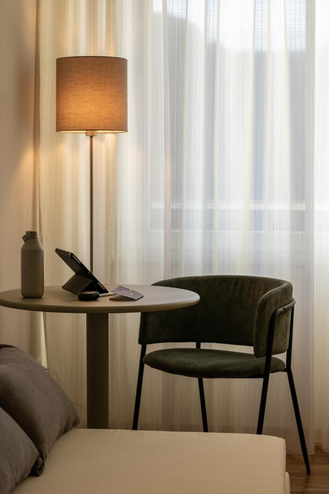 Il Faro Luxury Rooms & Lounge ลาสเปเซีย ภายนอก รูปภาพ